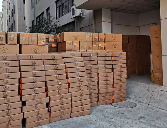  Packing &amp; Loading 